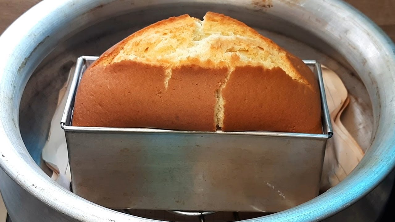 চুলায় নরমাল সিলভারের হাড়িতে ২টি ডিম দিয়ে ২পাউন্ড ওজনের পাউন্ড কেক রেসিপি |  Pound Cake Recipe