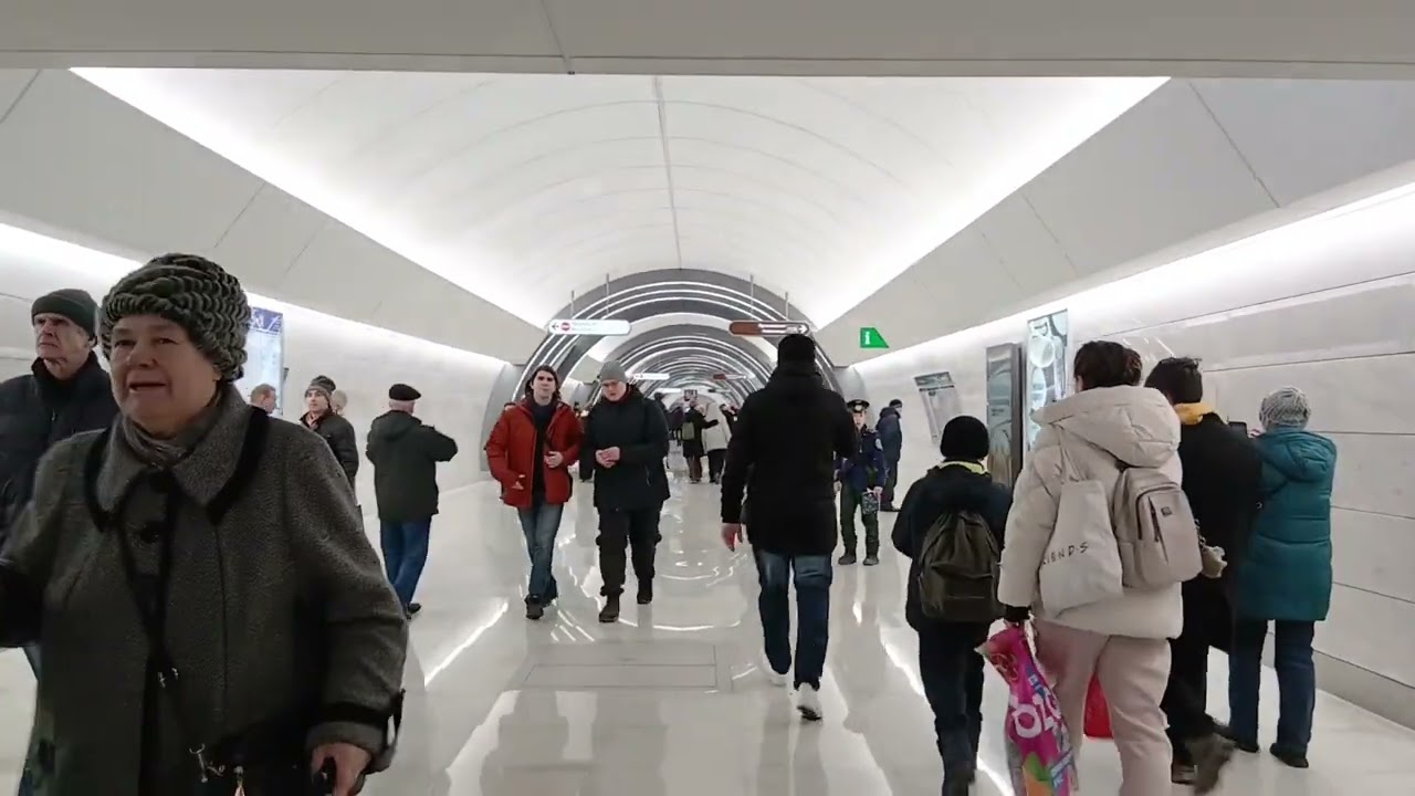 Запуск станции метро Юго-Западная.