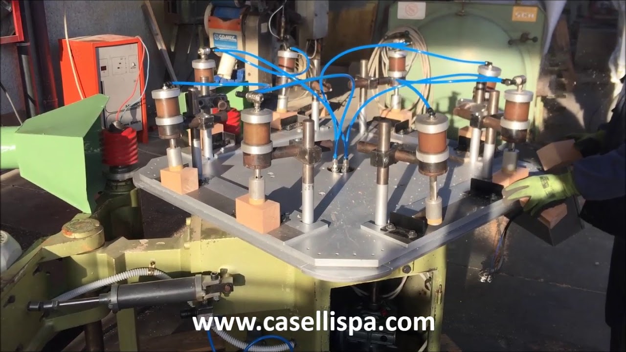 CASELLI   Giostra contornatrice Caselli per piedini