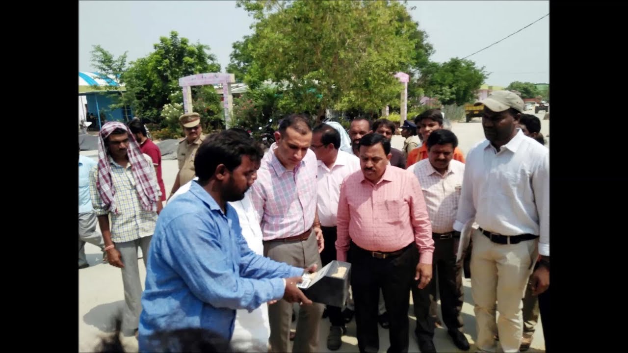 Akun Sabharwal, IPS Visit to Gajwel, Siddipet Market Yards at   Nerella in Sircilla, Telangana
