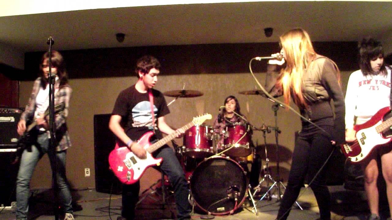 Abertura + I Want You Bad - Mirage Eventos