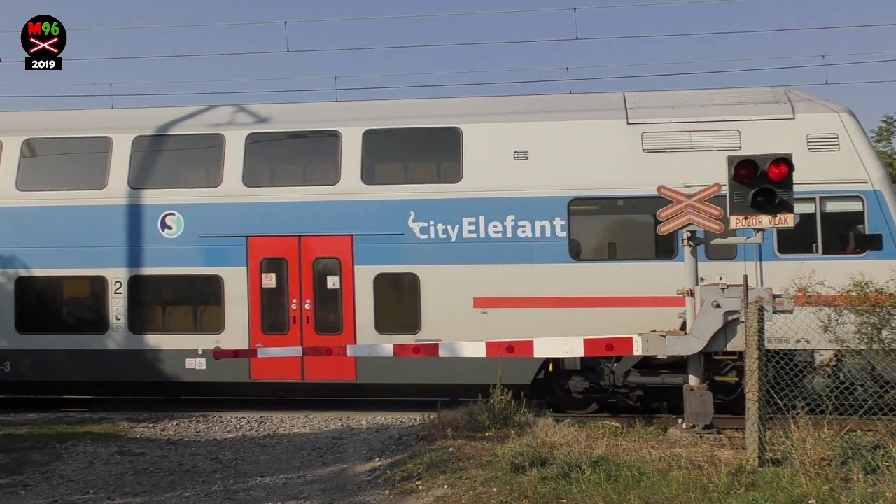 Železniční přejezd Kamenné Zboží #1 [P3599] - 16.10.2018 / Czech railroad crossing