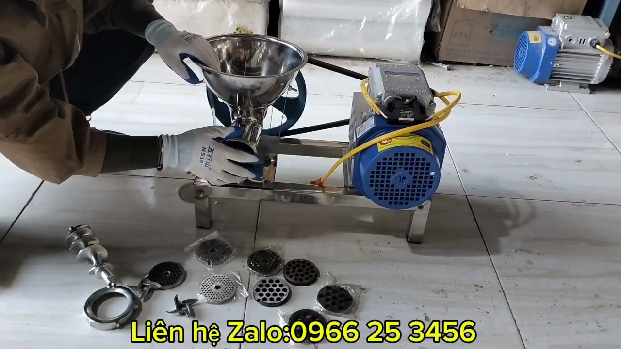 MÁY ĐÙN INOX CỐI 12 ĐA NĂNG TIỆN DỤNG VỚI NHIỀU MỤC ĐÍCH NHU CẦU SD