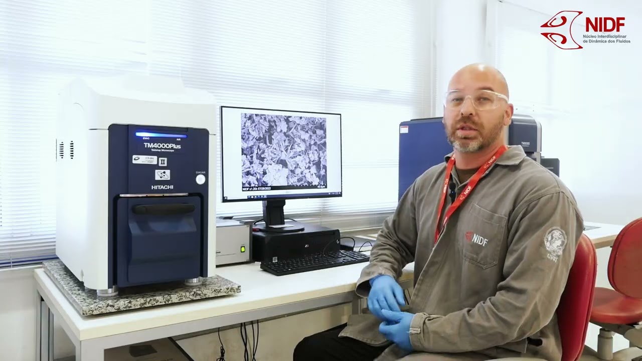 Microscópio Eletrônico de Varredura (MEV)