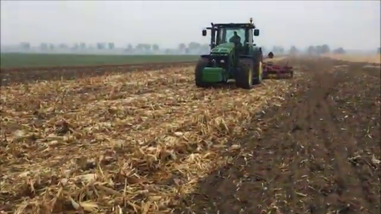Vaderstad Carrier XL  po kukurydzy, zbożu i rzepaku