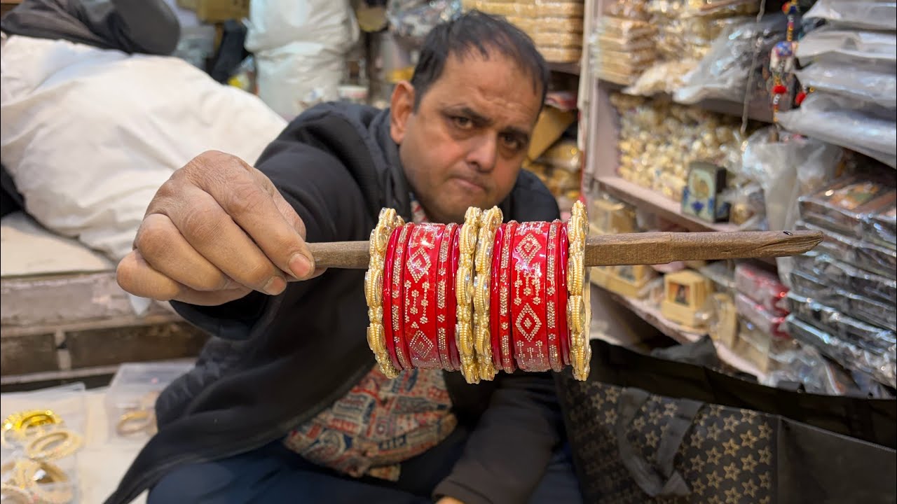 Jaipur Ke Famous Choode 😍 | Choti Chopad Bridal Market | Wedding Shopping Vlog