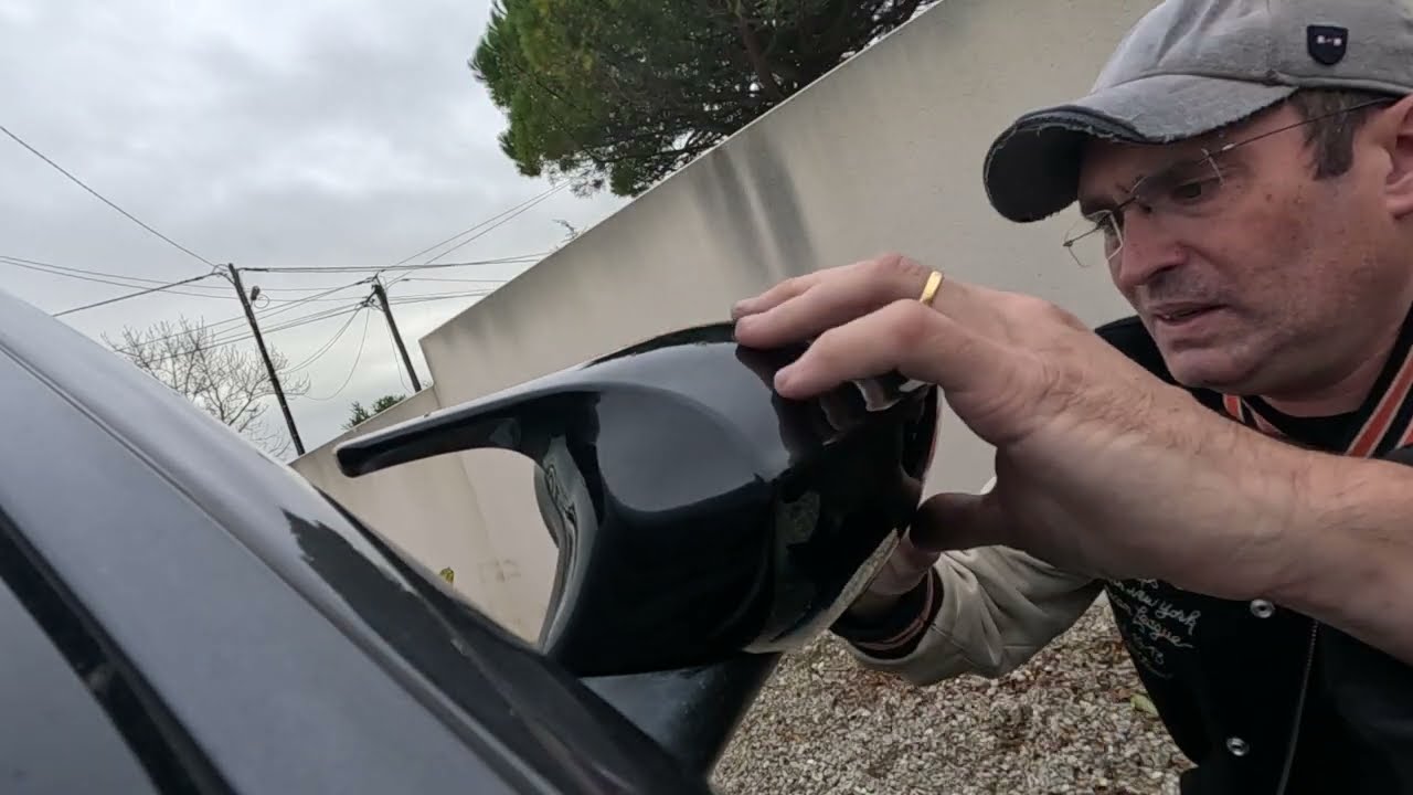 Remplacement coque de rétroviseur extérieur E90