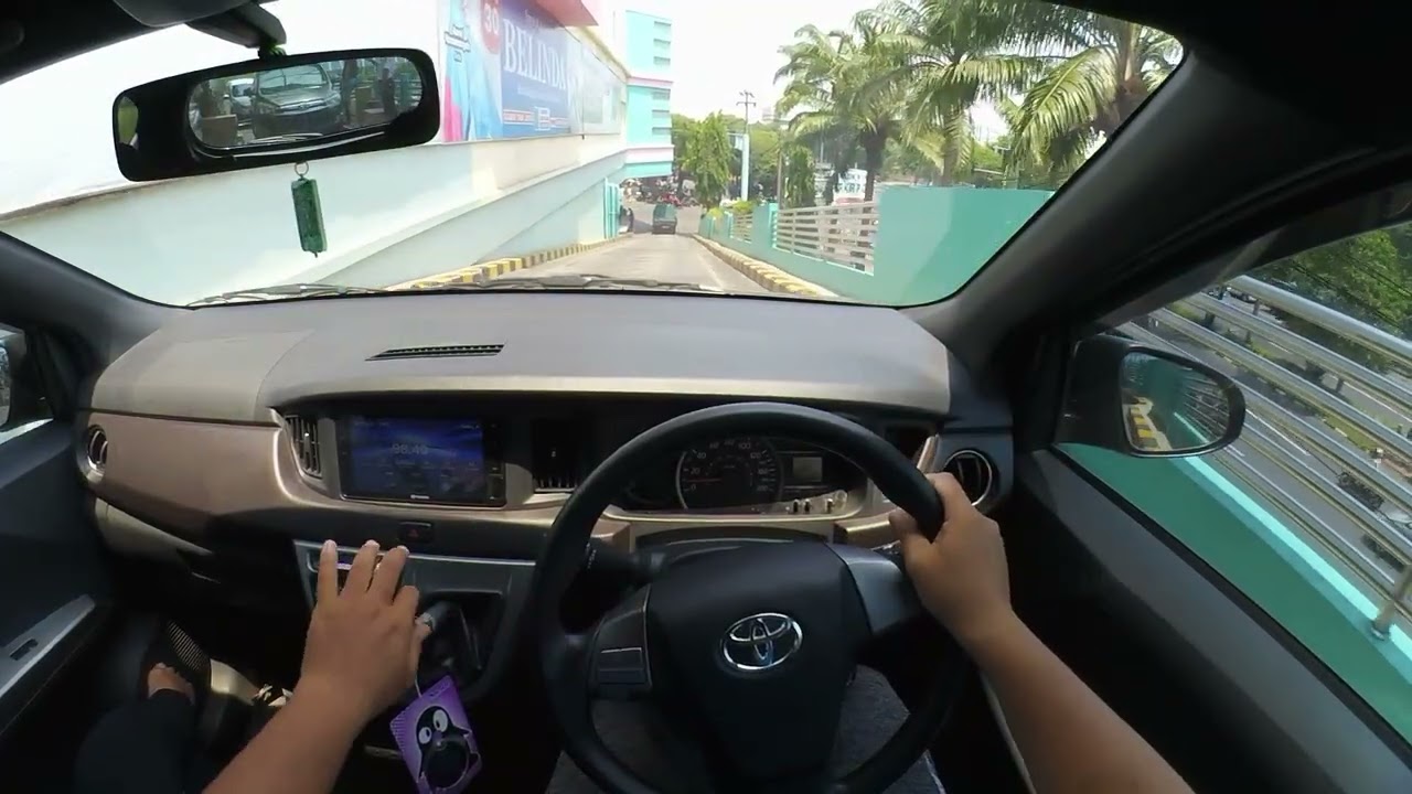 Akses Parkir Mobil Pusat Grosir Surabaya Model Spiral