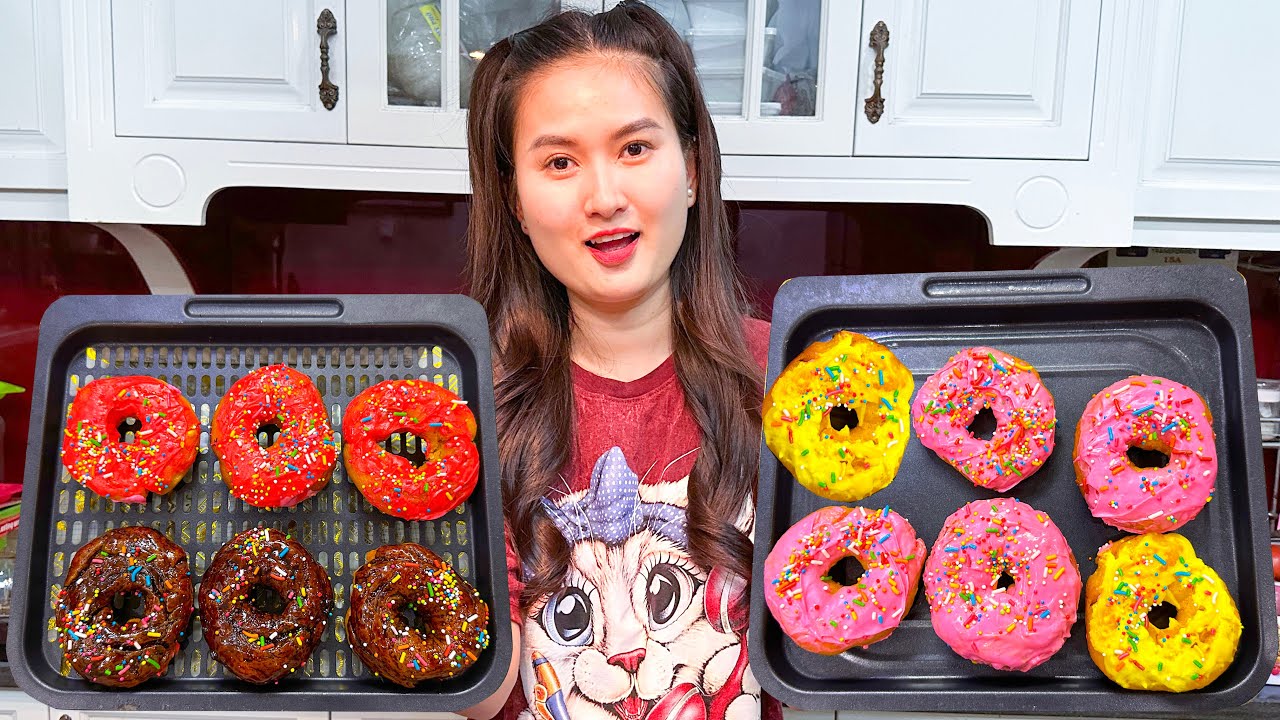Changcady trổ t&agrave;i l&agrave;m b&aacute;nh donut m&agrave;u sắc, những chiếc b&aacute;nh v&ograve;ng tr&ograve;n