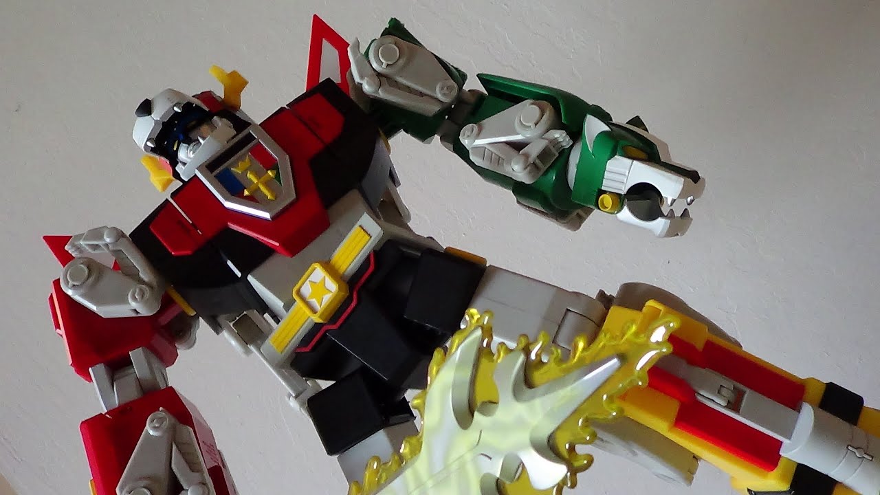 Обзор коллекционной фигурки Мэтти Voltron Classics размером 23 дюйма