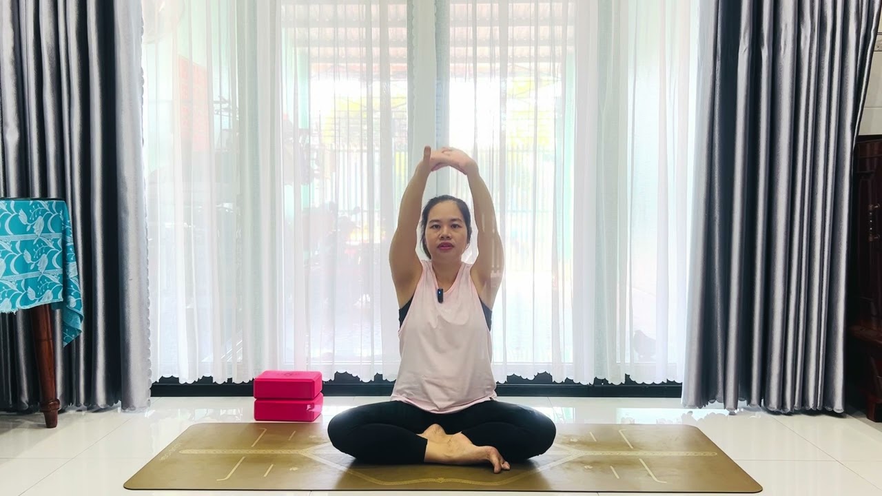Chuỗi động tác hỗ trợ giảm đau mỏi vai váy | Dương Thảo Yoga 