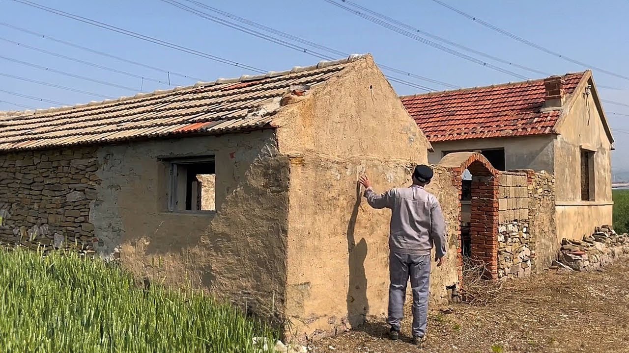 We Bought Abandoned House by the Sea and Renovated it ~ Cleaned up the yard, Built a new kitchen