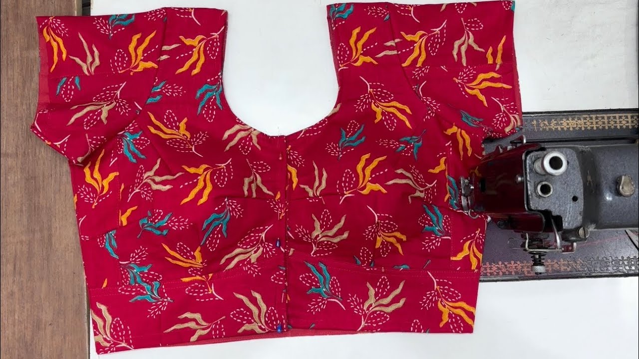 4 tucks simple blouse stitching #trending #explorepage #explore #livestream #live