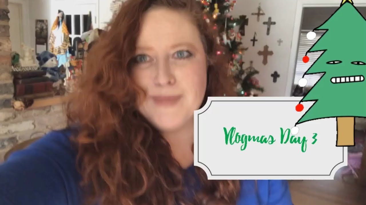 Vlogmas Day 3/ My favorite Christmas songs/ keto day of eating