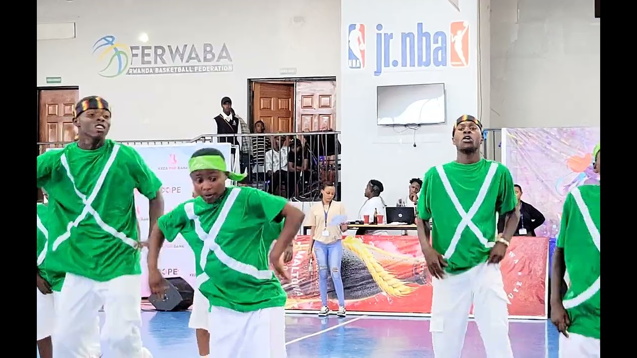 INCREDIBLE DANCE CREW IN URUTOZI DANCE CHALLENGE COMPETITION