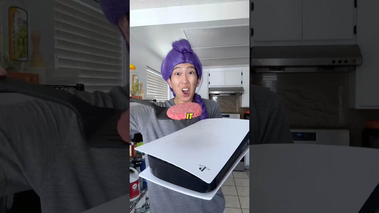 RUMI COOKS WITH A PS5