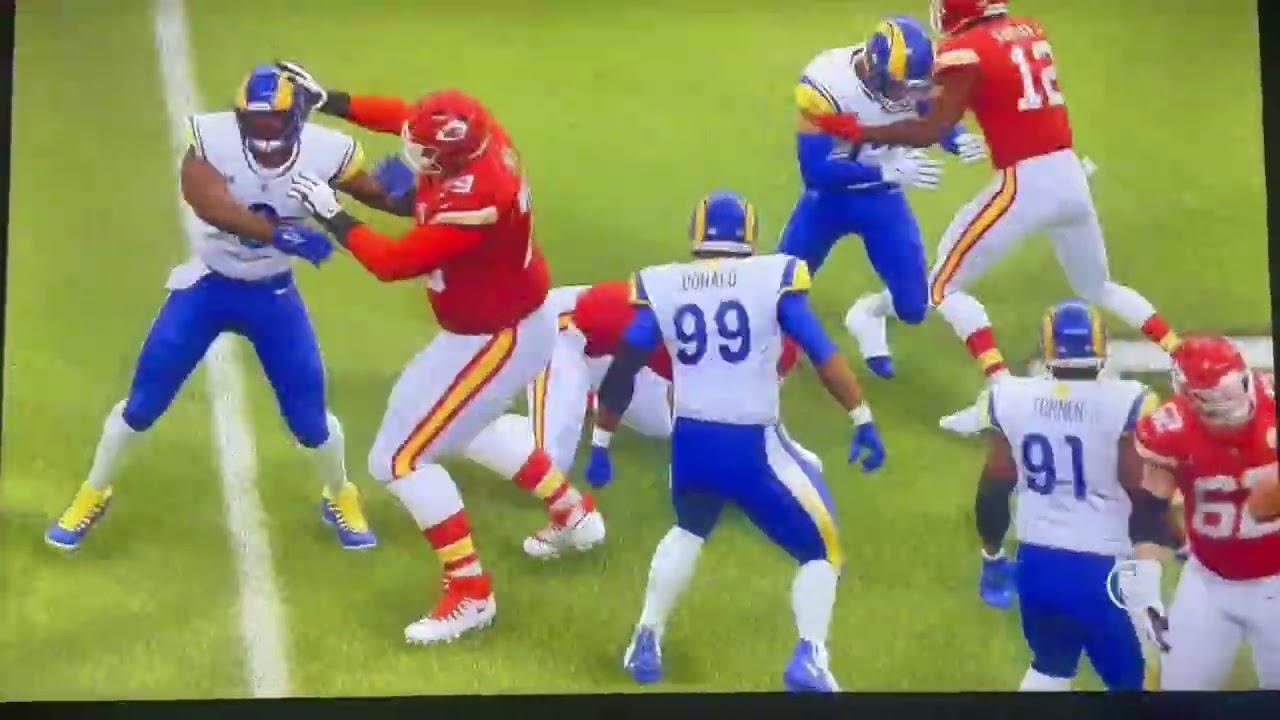 Super Bowl 8 Quarter 2