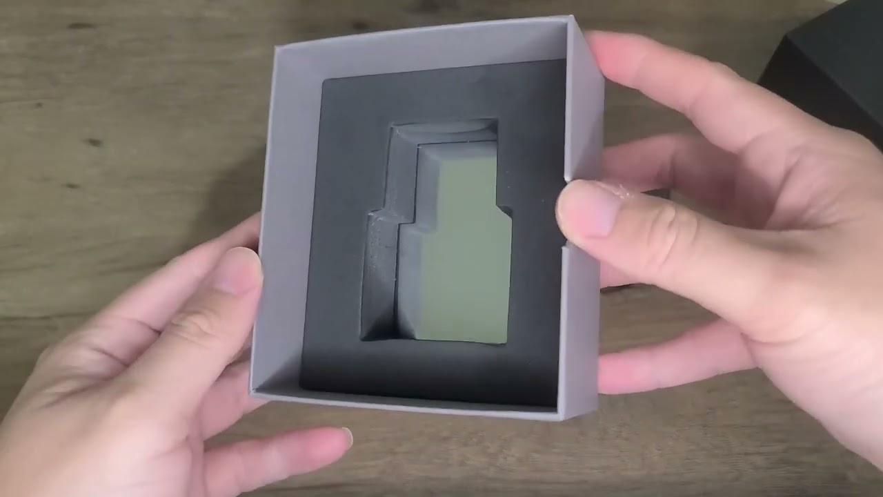 Unboxing and Close Up Video of Frederic Malle Promise 50ml Bottle