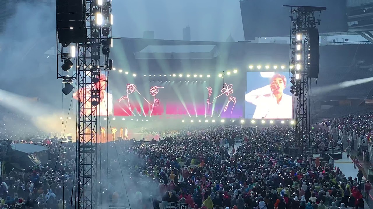 BTS Introducing Themselves: Soldier Field 2019