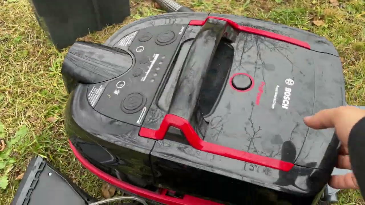 Обзор моющего пылесоса Bosch с мощностью 2100w  и как его собрать