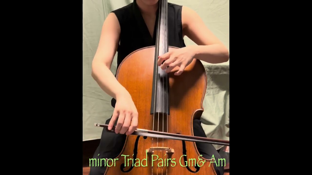 minor Triad Pairs, vertical (2 semitones apart)Gm&Am