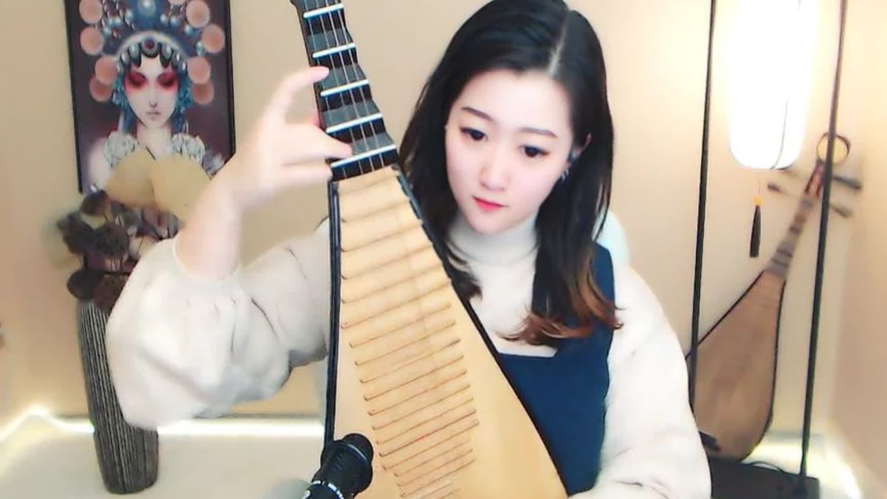 菲菲琵琶演奏《白狐》情到深处伤感至极，这般的凄美忧伤！