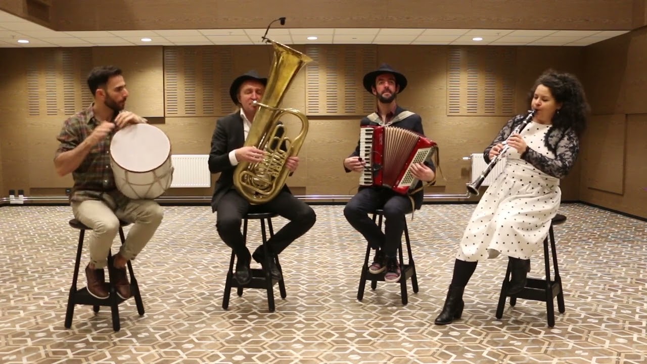 Valeria's Klezmer Chariot feat. Farshid Dalir | Doina + Vesamachta  Bechagecha