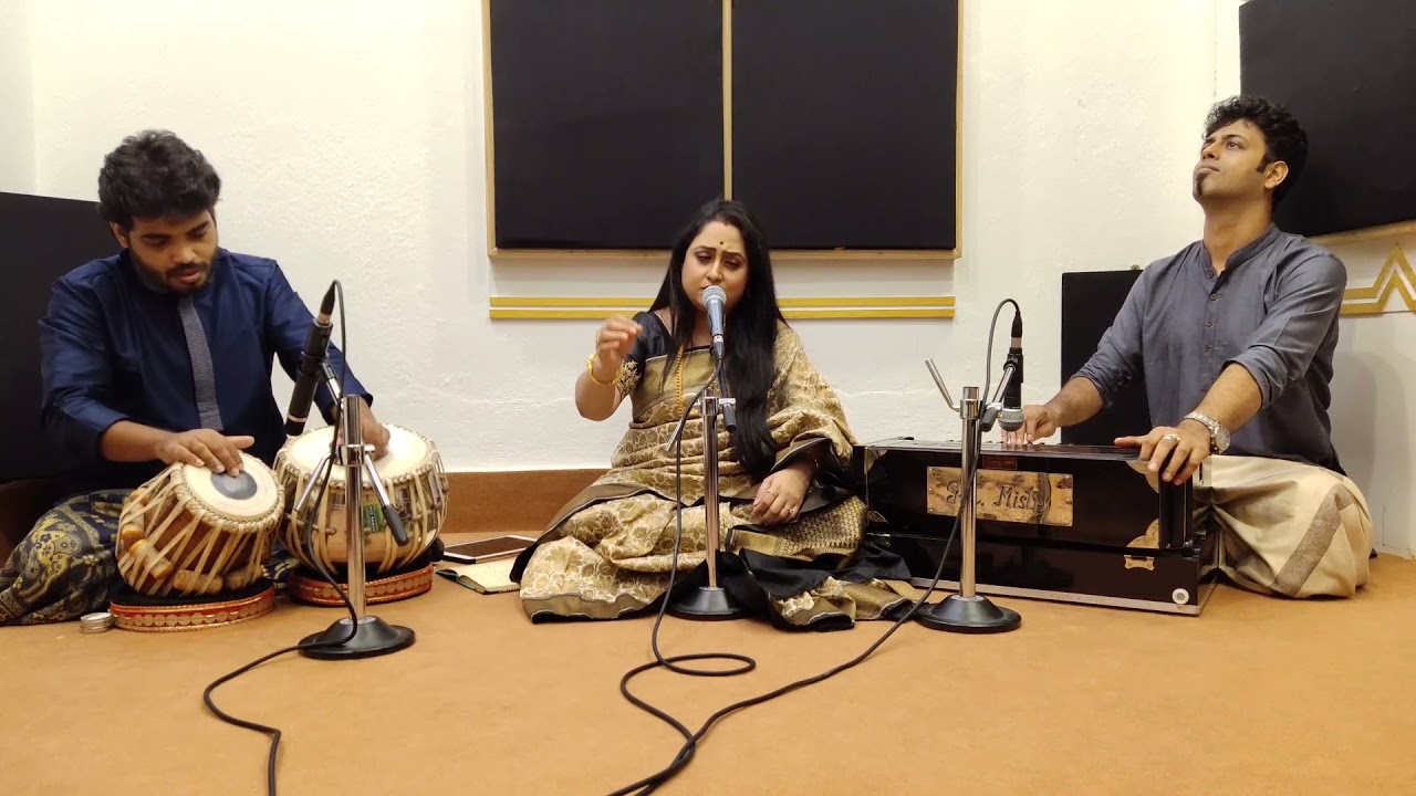 Smt Piu Mukherjee singing Raga Kedar, Thumri,  Dadra etc.
