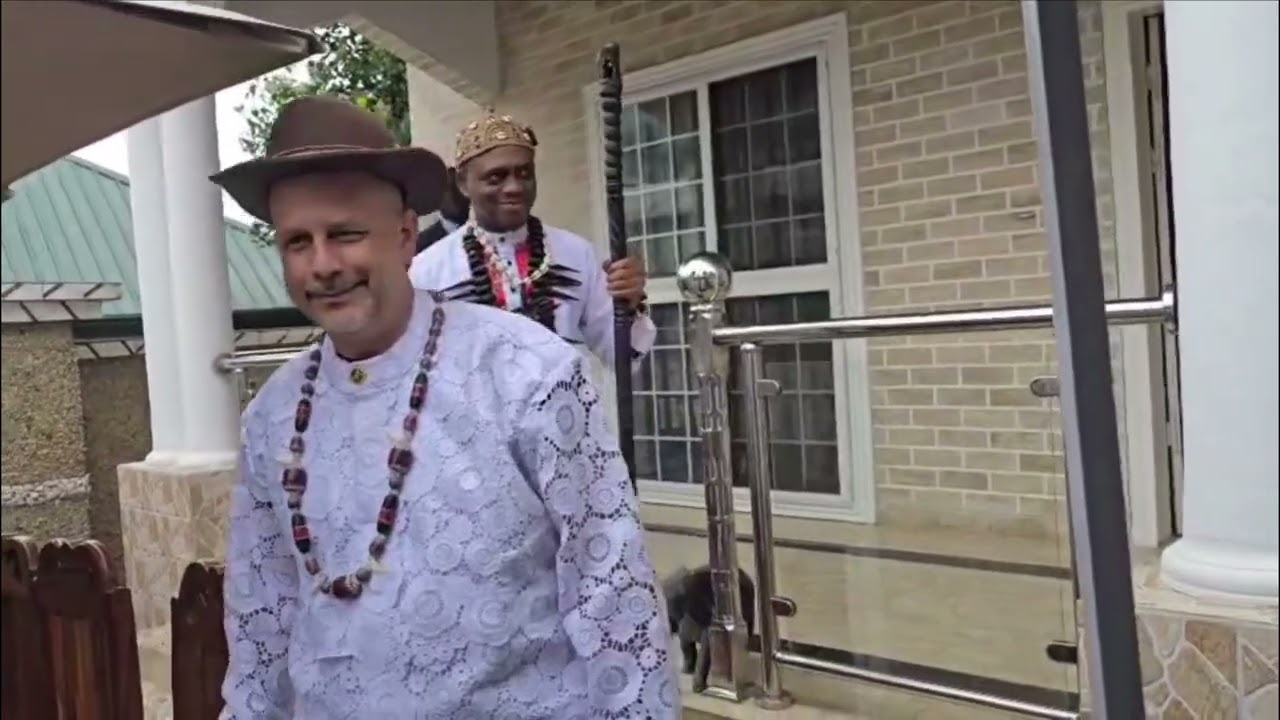 U.S. AMBASSADOR to CAMEROON visits BUEA ROYAL PALACE