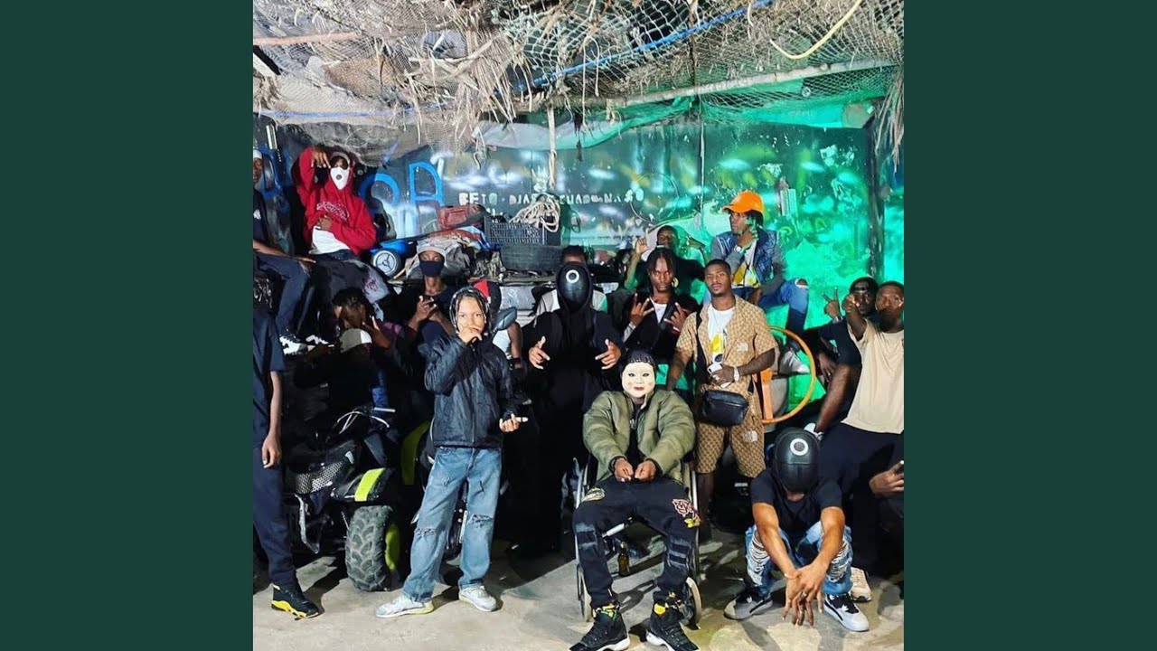 Don't touch me (feat. Nelly Martins)