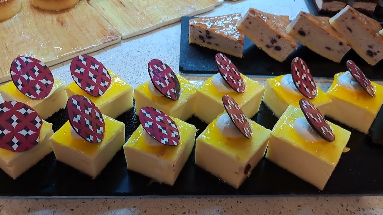 Jantar no restaurante Buffet do Serenade Punta Cana