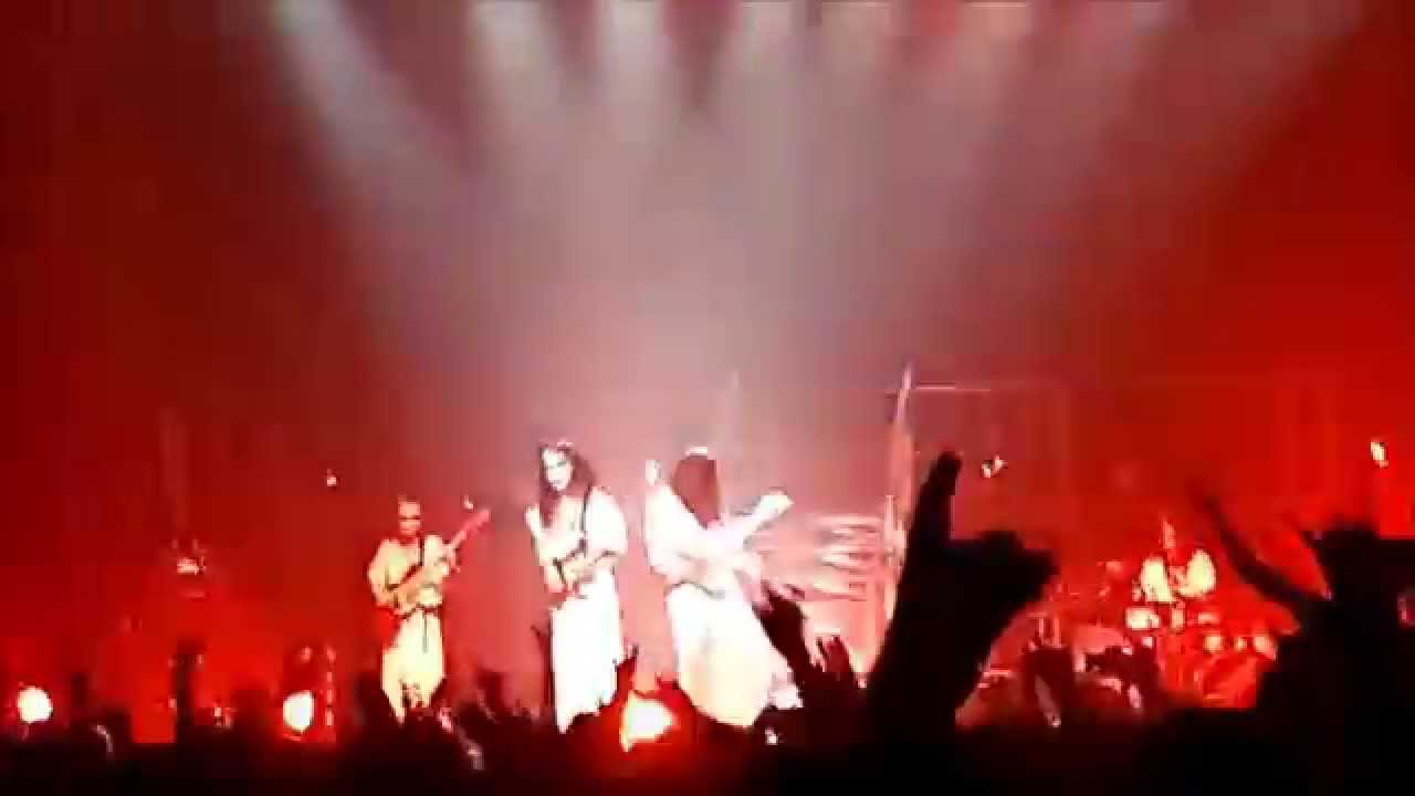 BABYMETAL - Benitsuki Akatsuki Live