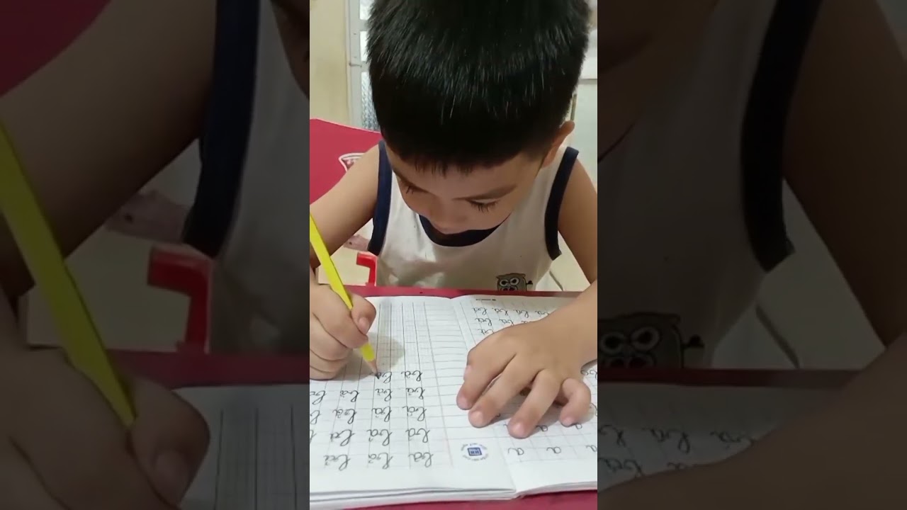 trâm va huy lớp 1