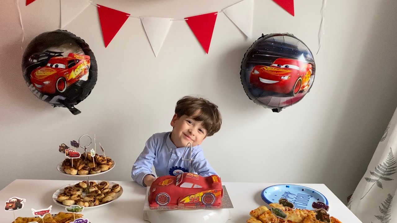 غنوا لحبيبي  وقدموا له التهاني. اهداء لابني حبيبي يوسف بعيد ميلاده 🥰