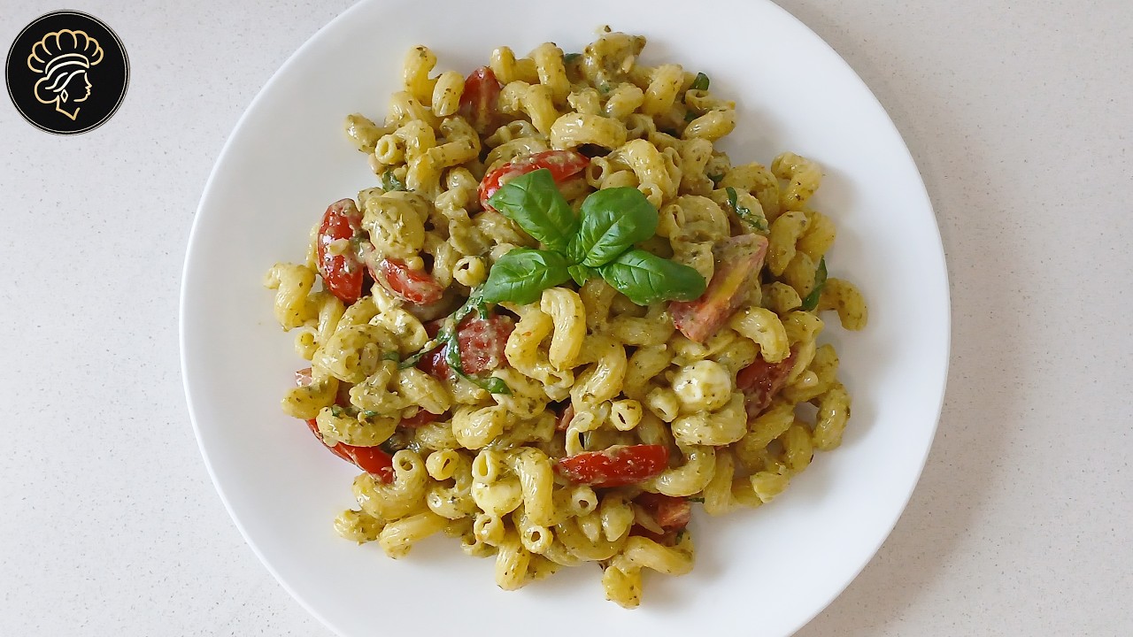 Caprese-Style Pesto Pasta Salad