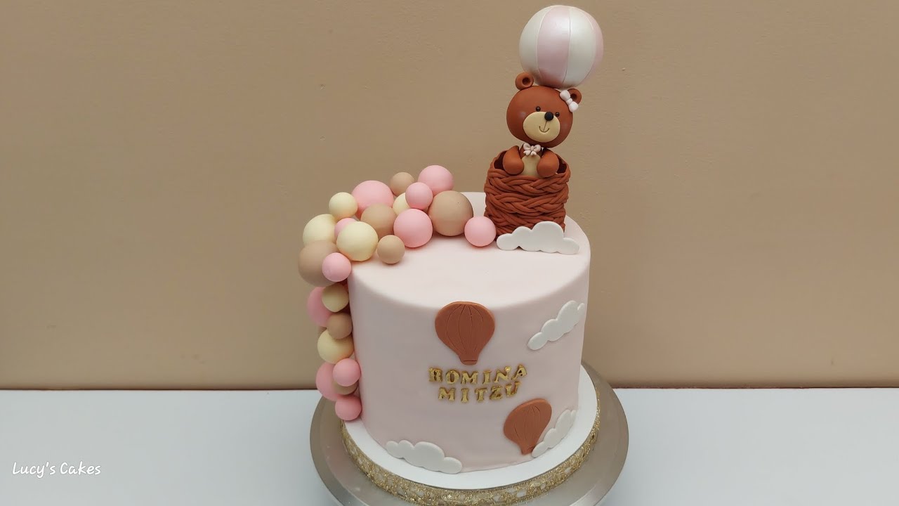PASTEL de 16 CM de ALTO + ESFERAS de CHOCOLATE TÉCNICA FORRADO EN FONDANT y aplicaciones