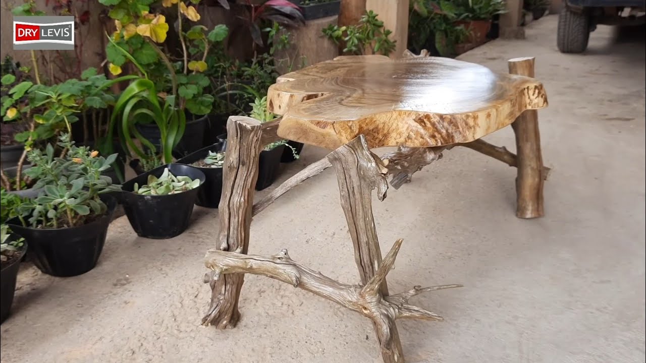 Mesa de centro. Essa ficou bem rústica !