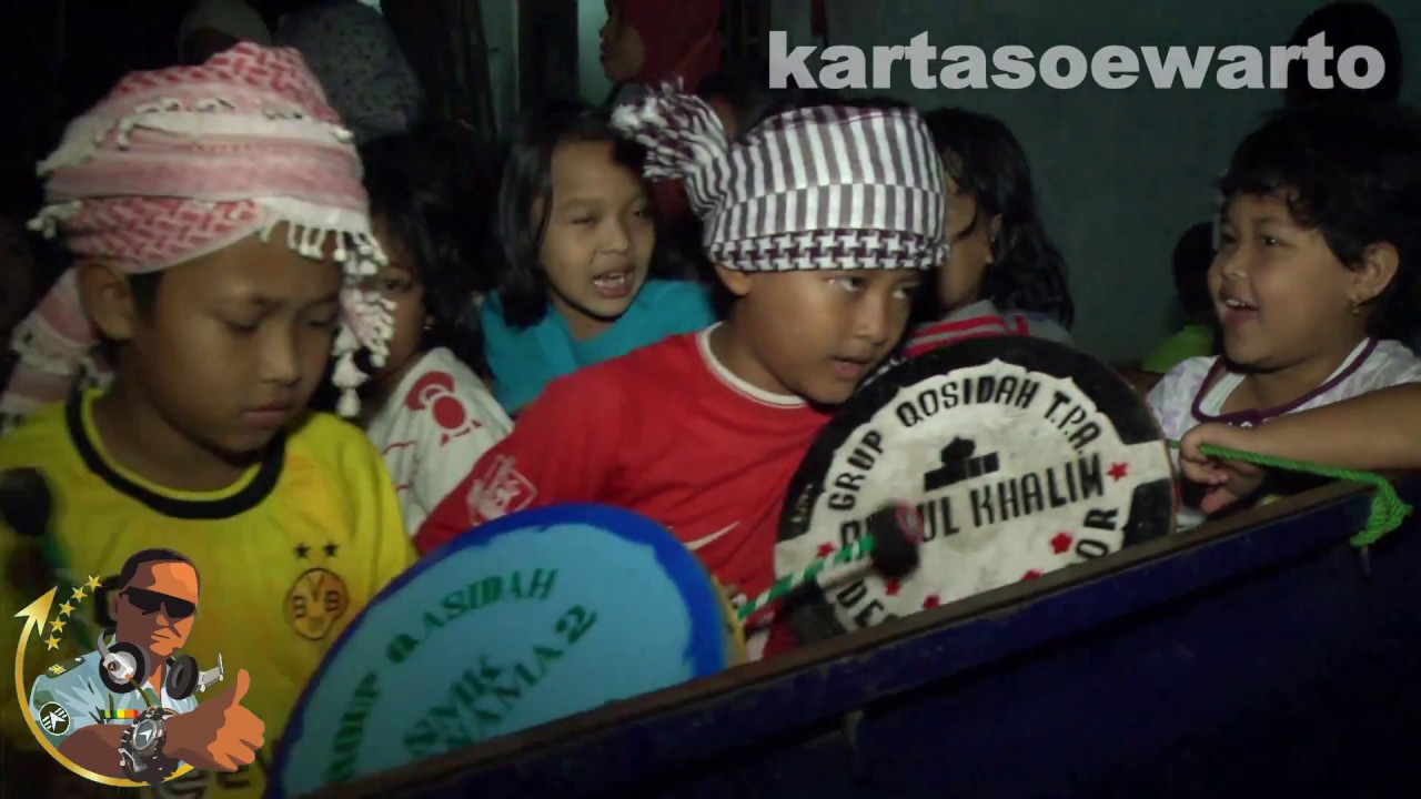 Marawis Anak Saat Latihan Untuk Agustusan | Kalibagor, Banyumas Jawa Tengah 2014