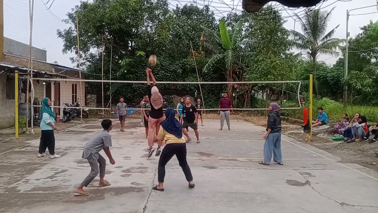 Voli Senin Sore//set 5//Februari Happy Lapangan Belimbing Purati 🌳