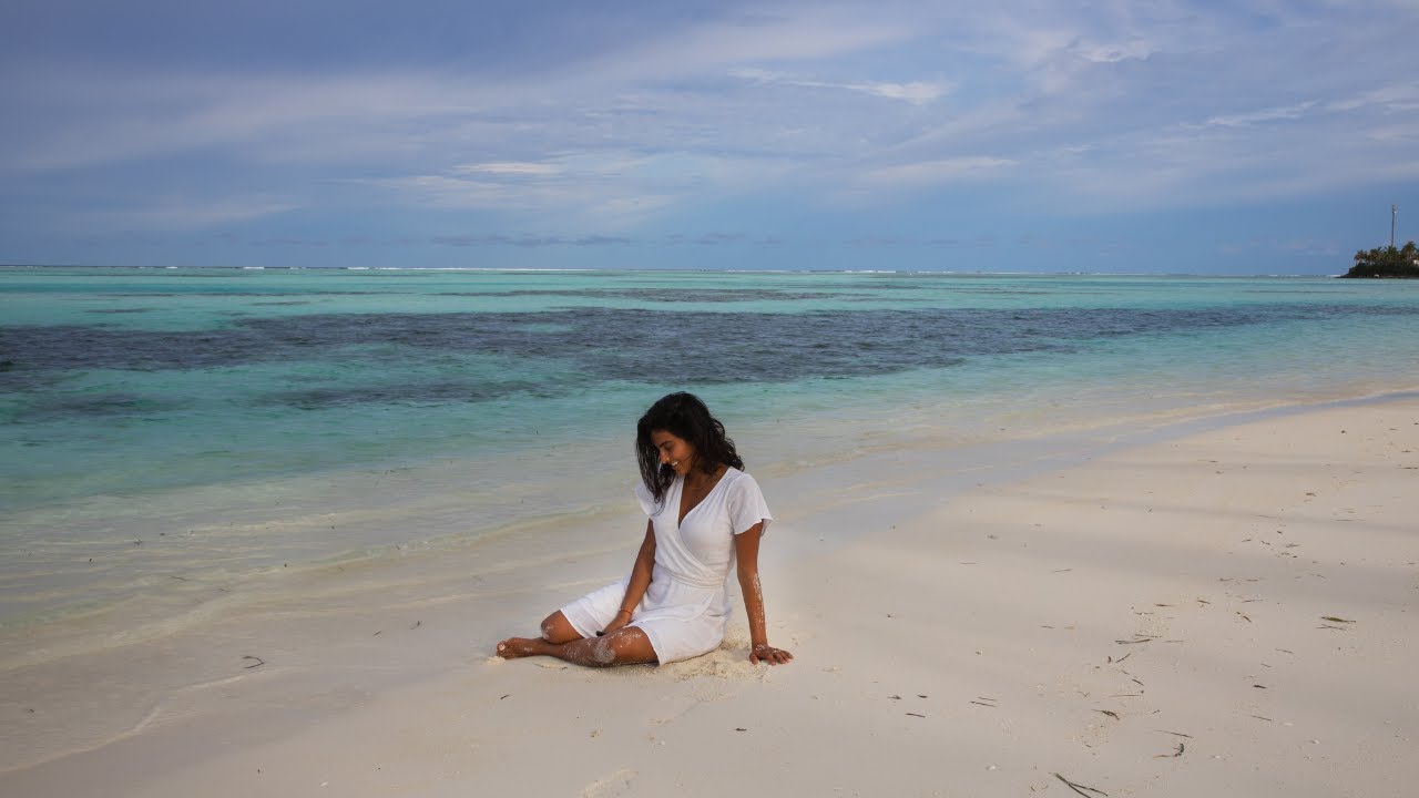 Traveling alone to the Maldives