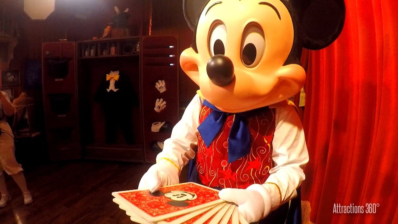 Talking Mickey Mouse doing Magic Card Trick - Walt Disney World