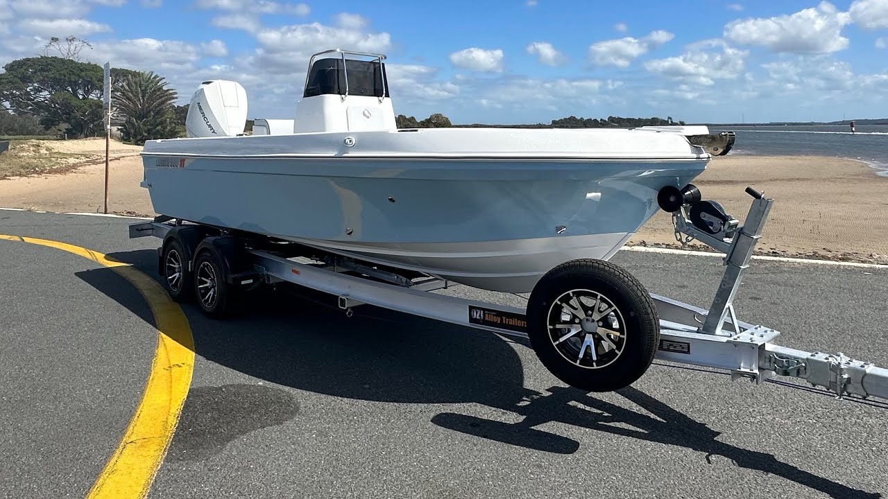 Bonito Boats Australia Rundown of The Latest Bonito 560XT Centre Console - 200HP Mercury!!