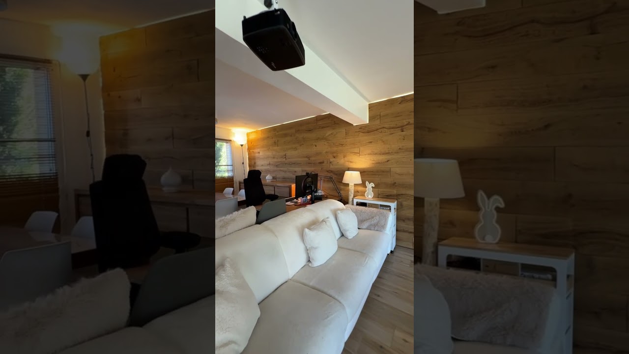Du parquet massif sur le mur ?!