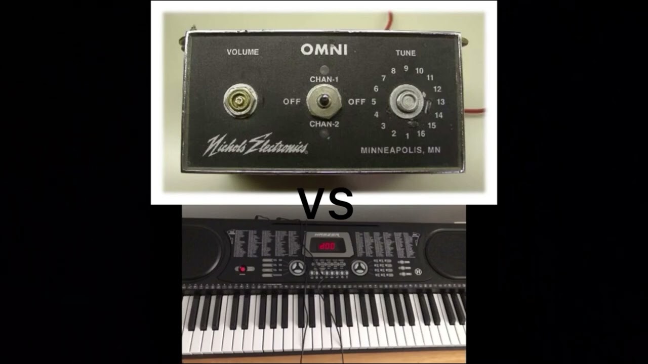 Omni Music Box VS My Keyboard Piano Playing The Picnic at the same time in different pitches