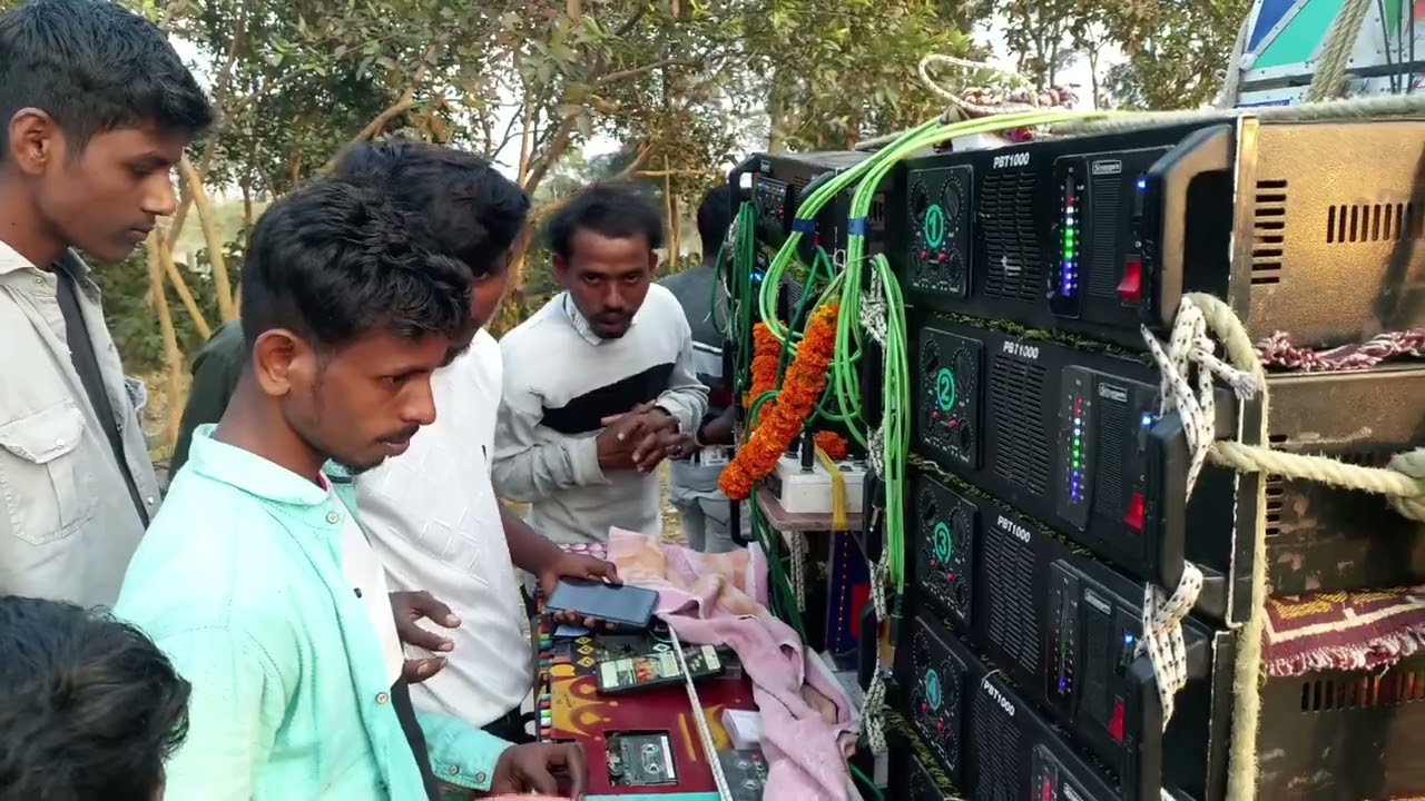 আজ হাট গোবিন্দপুর পিকনিক উপলক্ষে👉 কিং নাম্বার ওয়ান ১৬ 😇 সুমন সাউন্ড ১৬ কেমন কি বাচ্ছে দেখো বন্ধুরা 