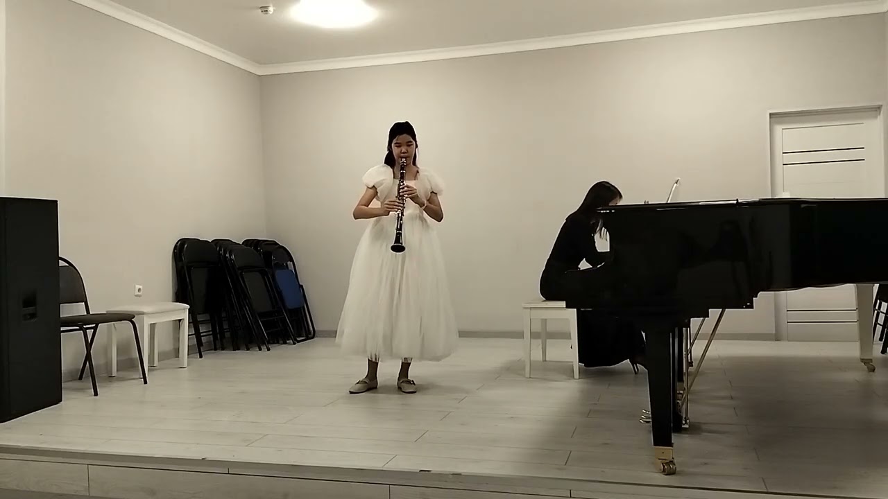 Н.Римский-Корсаков Концерт для кларнета, Р. Сабиров 