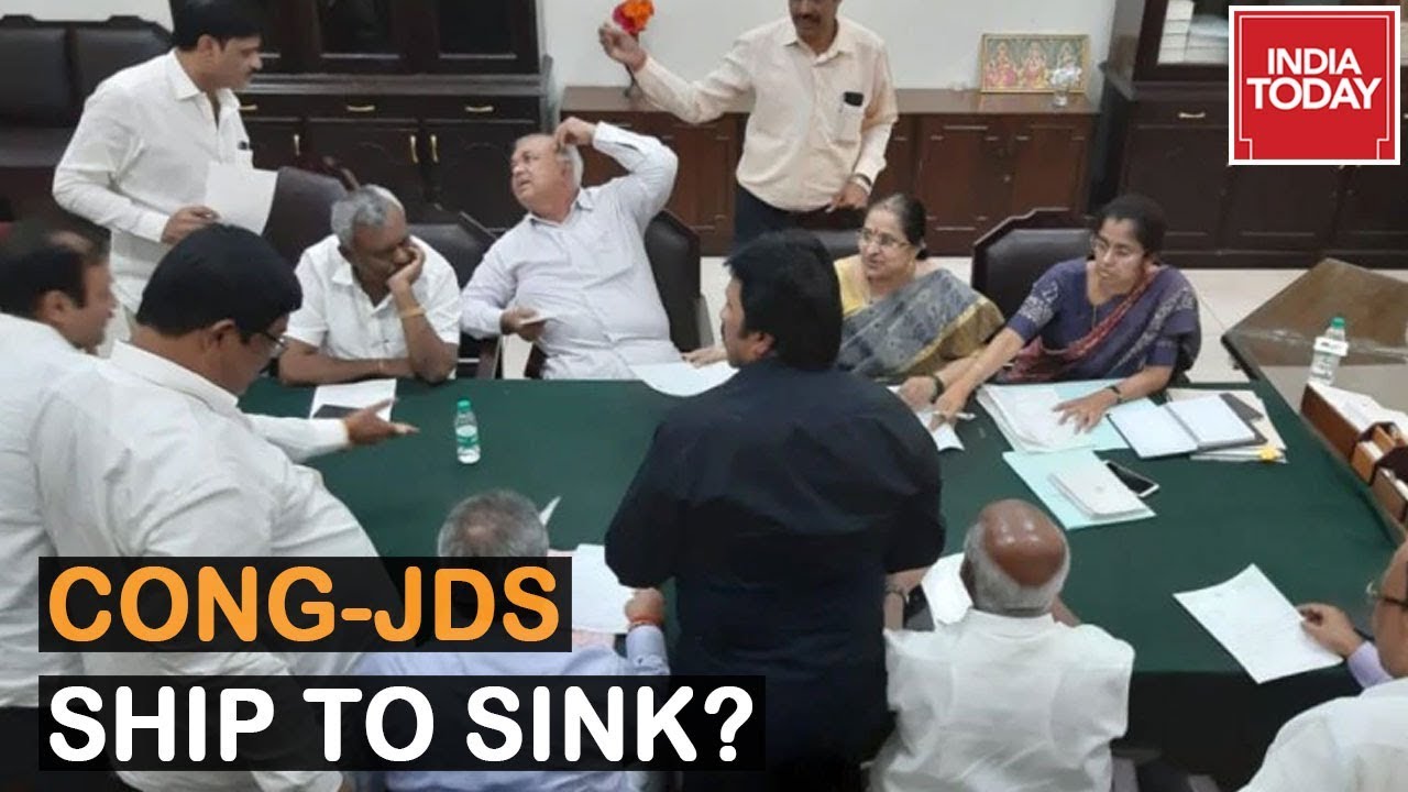 Massive Setback For Congress-JDS Alliance In Karnataka; 12 Rebel MLAs To Resign