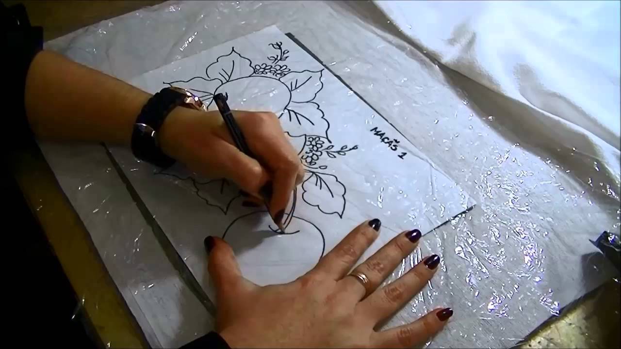Riscando no Tecido - how to paint