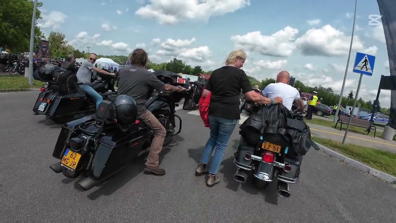 Driving to Harley Rally
