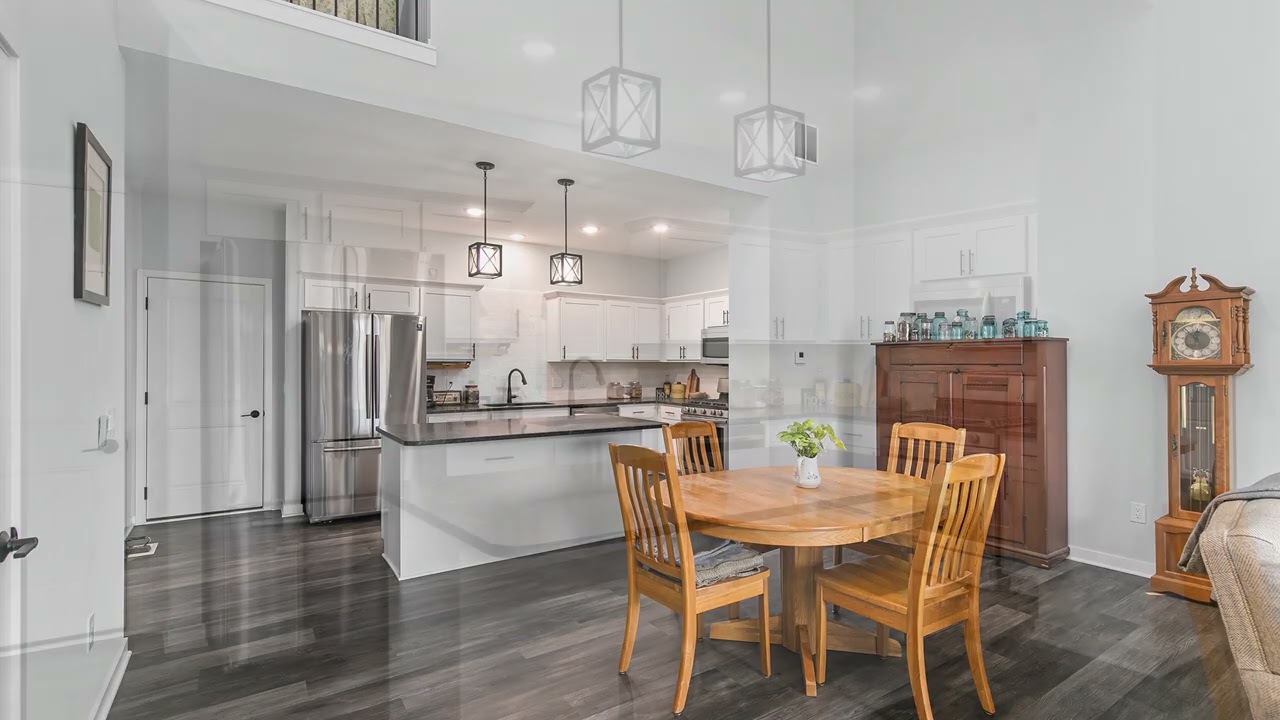453 Spring Crest Ln, Waukee, IA